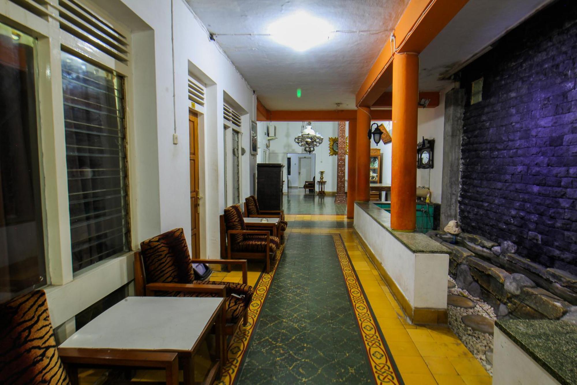 Prayogo Style Inn Prawirotaman Yogyakarta Exterior foto