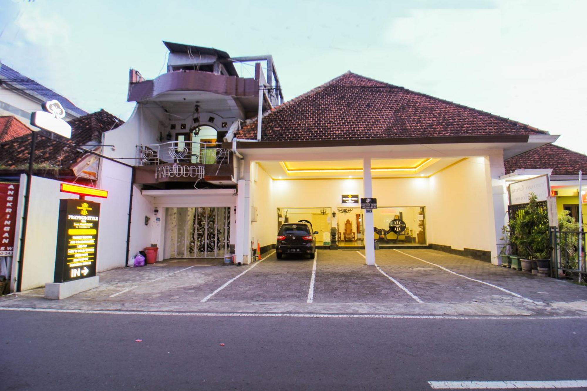 Prayogo Style Inn Prawirotaman Yogyakarta Exterior foto